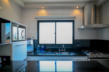 Apartamento à venda com 152m², 3 quartos e 3 vagasCozinha