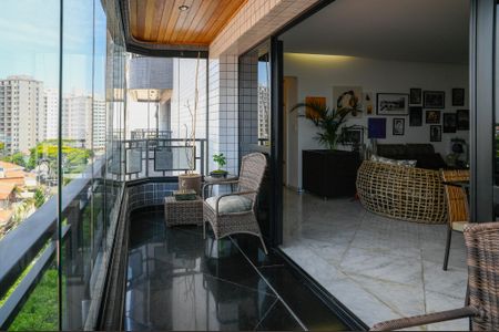 Varanda de apartamento à venda com 3 quartos, 152m² em Jardim da Saúde, São Paulo