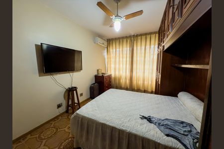 Casa à venda com 480m², 4 quartos e 5 vagas Casa à venda com 480m², 4 quartos e 5 vagasQuarto 1 - Suíte