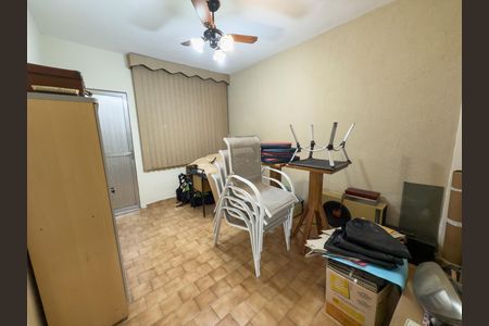 Casa à venda com 480m², 4 quartos e 5 vagas Casa à venda com 480m², 4 quartos e 5 vagasSala 2