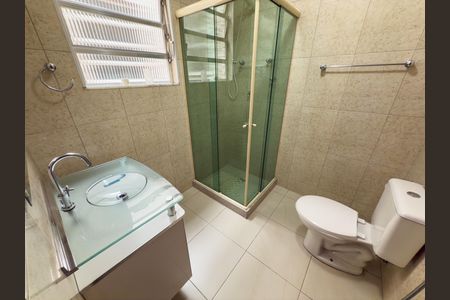 Casa à venda com 480m², 4 quartos e 5 vagas Casa à venda com 480m², 4 quartos e 5 vagasQuarto 3 - Suíte