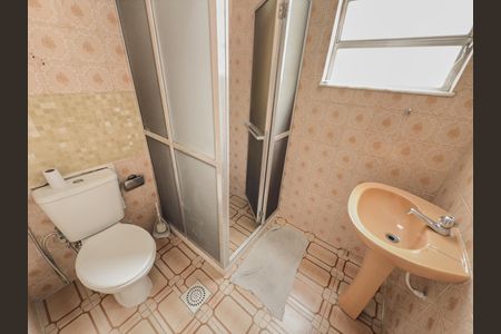 Casa à venda com 480m², 4 quartos e 5 vagas Casa à venda com 480m², 4 quartos e 5 vagasBanheiro 1