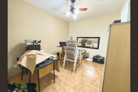 Casa à venda com 480m², 4 quartos e 5 vagas Casa à venda com 480m², 4 quartos e 5 vagasSala 2