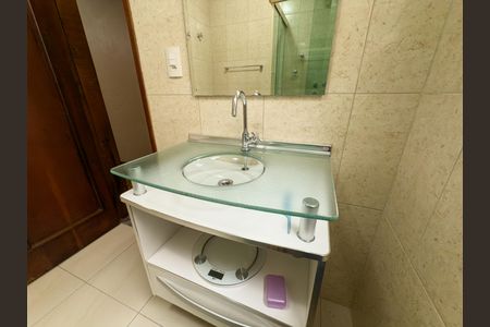 Casa à venda com 480m², 4 quartos e 5 vagas Casa à venda com 480m², 4 quartos e 5 vagasBanheiro da Suíte 3