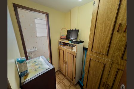 Casa à venda com 480m², 4 quartos e 5 vagas Casa à venda com 480m², 4 quartos e 5 vagasBanheiro de Serviço 1