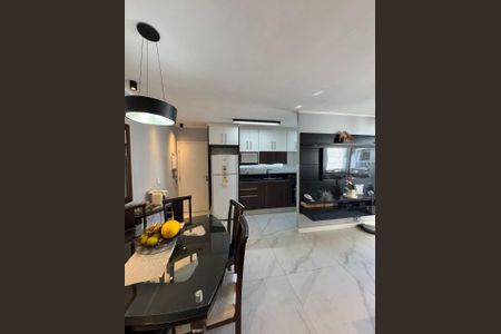 Foto 01 de apartamento à venda com 2 quartos, 63m² em Cambuci, São Paulo