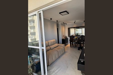 Foto 02 de apartamento à venda com 2 quartos, 63m² em Cambuci, São Paulo