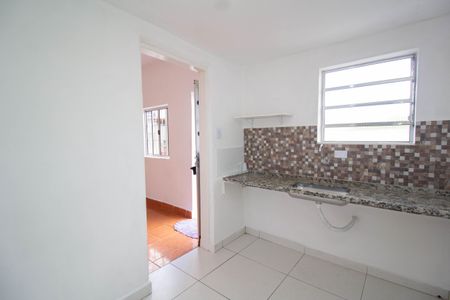 Casa para alugar com 70m², 1 quarto e sem vaga Casa para alugar com 70m², 1 quarto e sem vagaCozinha