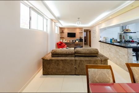 Sala de apartamento à venda com 3 quartos, 150m² em Camargos, Belo Horizonte