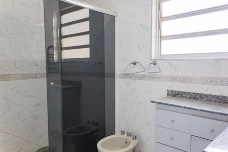 Apartamento para alugar com 250m², 5 quartos e 2 vagasBanheiro Social