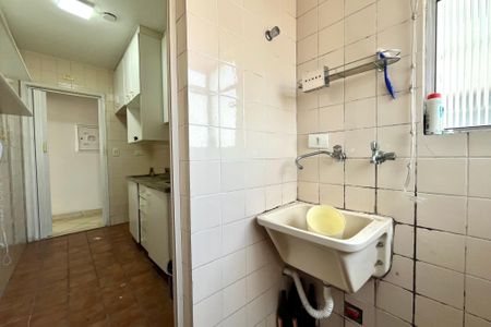 Apartamento para alugar com 62m², 2 quartos e 1 vagaÁrea de Serviço