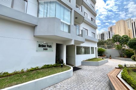 Apartamento para alugar com 62m², 2 quartos e 1 vagaFachada