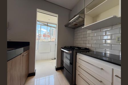 Apartamento para alugar com 60m², 2 quartos e 2 vagas Apartamento para alugar com 60m², 2 quartos e 2 vagasCozinha