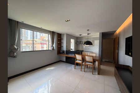 Apartamento para alugar com 60m², 2 quartos e 2 vagas Apartamento para alugar com 60m², 2 quartos e 2 vagasSala