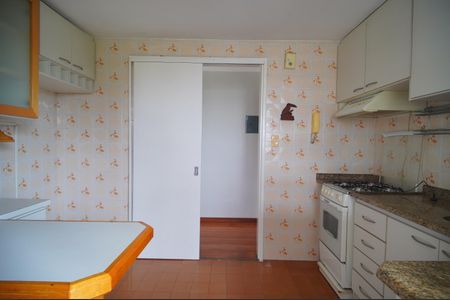 Apartamento para alugar com 57m², 1 quarto e 1 vagaCozinha