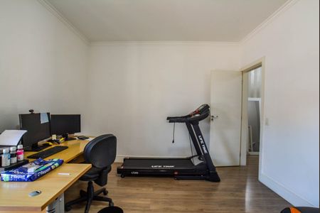 Apartamento à venda com 158m², 3 quartos e 2 vagas Apartamento à venda com 158m², 3 quartos e 2 vagasQuarto Suíte