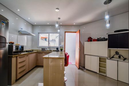 Apartamento à venda com 158m², 3 quartos e 2 vagas Apartamento à venda com 158m², 3 quartos e 2 vagasCozinha