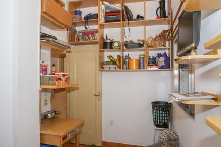 Apartamento à venda com 98m², 3 quartos e sem vaga Apartamento à venda com 98m², 3 quartos e sem vagaSuíte