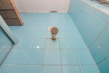 Apartamento à venda com 75m², 2 quartos e sem vaga Apartamento à venda com 75m², 2 quartos e sem vagaBanheiro