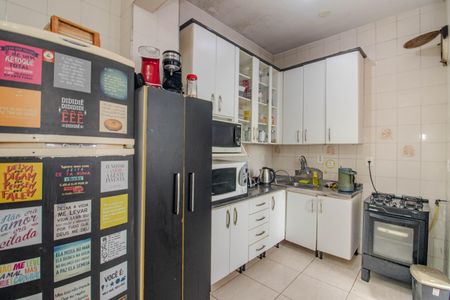 Apartamento à venda com 75m², 2 quartos e sem vaga Apartamento à venda com 75m², 2 quartos e sem vagaCozinha e Área de Serviço