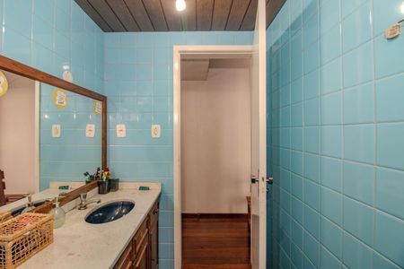 Apartamento à venda com 75m², 2 quartos e sem vaga Apartamento à venda com 75m², 2 quartos e sem vagaBanheiro