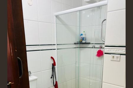 Casa à venda com 142m², 2 quartos e 1 vagaBanheiro