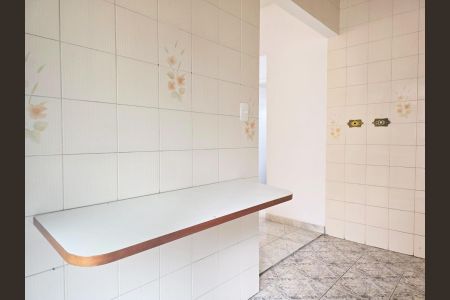 Apartamento para alugar com 67m², 2 quartos e 1 vagaCozinha 
