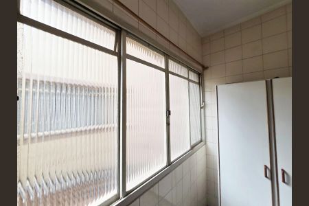 Apartamento para alugar com 67m², 2 quartos e 1 vagaÁrea de Serviço