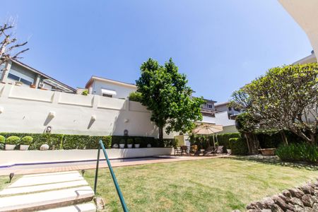 Casa de condomínio à venda com 414m², 4 quartos e 4 vagasVista da Sala