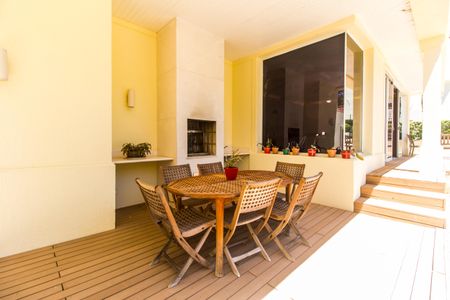 Casa de condomínio à venda com 414m², 4 quartos e 4 vagasÁrea gourmet