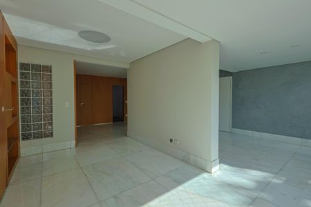 Sala de apartamento à venda com 3 quartos, 136m² em Santo Agostinho, Belo Horizonte