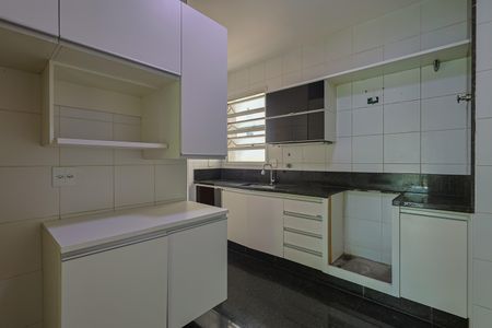 Apartamento à venda com 136m², 3 quartos e 3 vagasCozinha