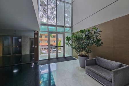 Apartamento à venda com 136m², 3 quartos e 3 vagasHall social