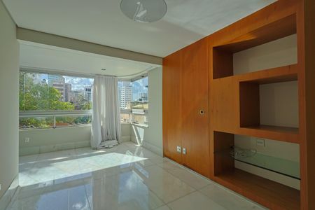 Apartamento à venda com 136m², 3 quartos e 3 vagasSala