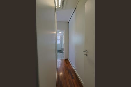 Apartamento à venda com 136m², 3 quartos e 3 vagasSuíte