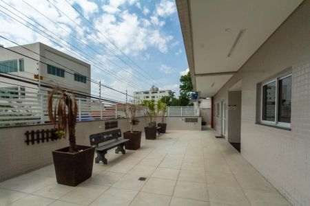 Apartamento para alugar com 105m², 2 quartos e 2 vagas Apartamento para alugar com 105m², 2 quartos e 2 vagasÁrea Comum