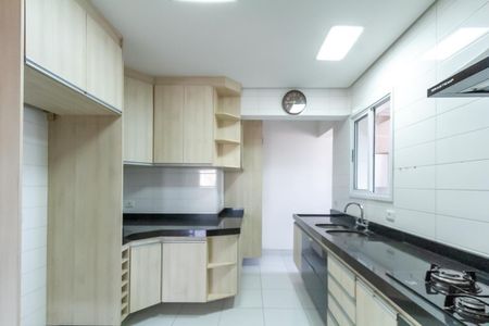 Apartamento para alugar com 105m², 2 quartos e 2 vagas Apartamento para alugar com 105m², 2 quartos e 2 vagasCozinha