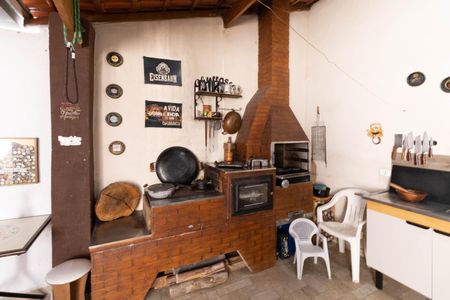 Casa para alugar com 200m², 2 quartos e 3 vagasÁrea Gourmet - Churrasqueira