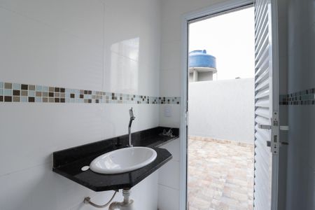 Casa de condomínio à venda com 254m², 3 quartos e 1 vagaBanheiro de Serviço