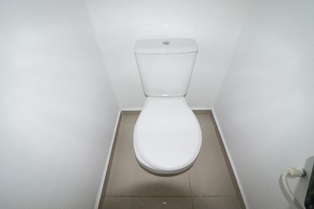 Casa de condomínio à venda com 254m², 3 quartos e 1 vagaLavabo