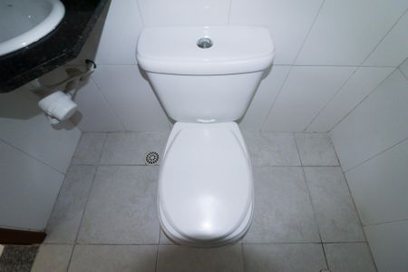 Casa de condomínio à venda com 254m², 3 quartos e 1 vagaBanheiro Social