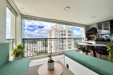 Apartamento à venda com 106m², 3 quartos e 2 vagas Apartamento à venda com 106m², 3 quartos e 2 vagasVaranda do Quarto 3