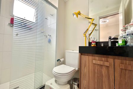 Apartamento à venda com 106m², 3 quartos e 2 vagas Apartamento à venda com 106m², 3 quartos e 2 vagasBanheiro da Suíte 2