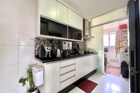 Apartamento à venda com 106m², 3 quartos e 2 vagas Apartamento à venda com 106m², 3 quartos e 2 vagasCozinha