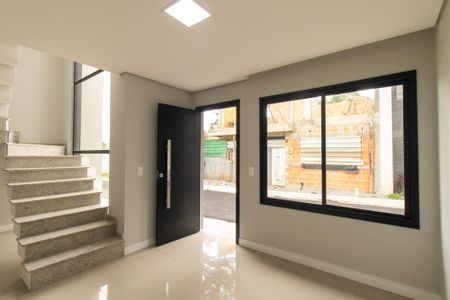 Casa de condomínio para alugar com 132m², 3 quartos e 2 vagasSala