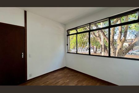 Apartamento à venda com 180m², 4 quartos e 2 vagasQuarto 4