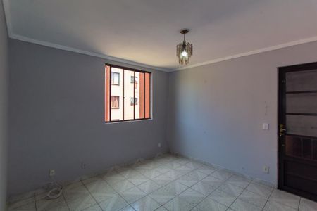 Sala de apartamento para alugar com 2 quartos, 64m² em Fazenda da Juta, São Paulo