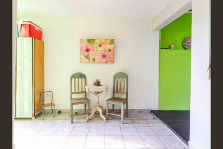 Casa para alugar com 170m², 3 quartos e 2 vagasÁrea comum - Lavanderia