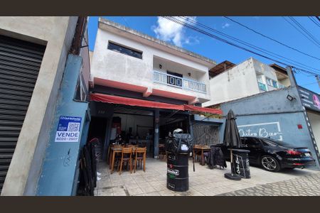 Casa à venda com 250m², 4 quartos e 2 vagasFachada