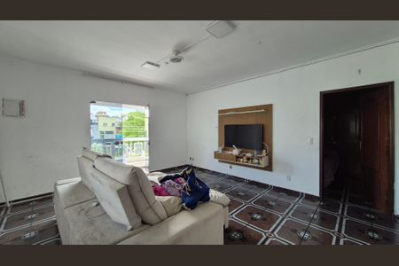 Sala de casa para alugar com 4 quartos, 250m² em Jardim Las Vegas, Santo André